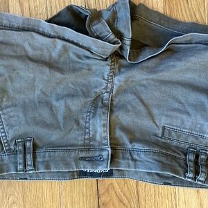 Express Casual Short